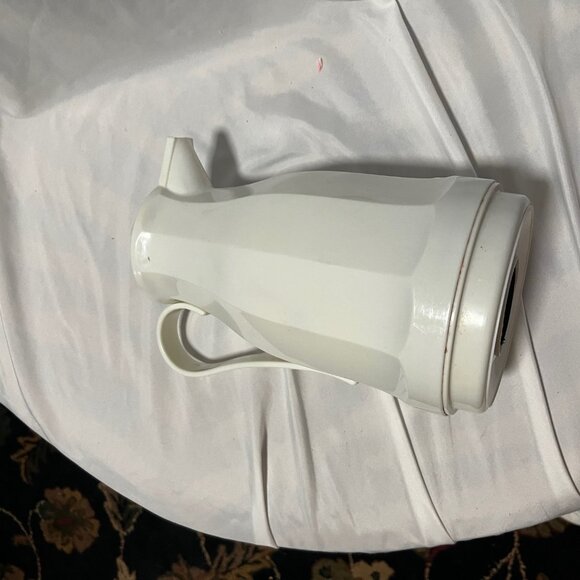 Carafe-2L insulated in white - Picture 8 of 11